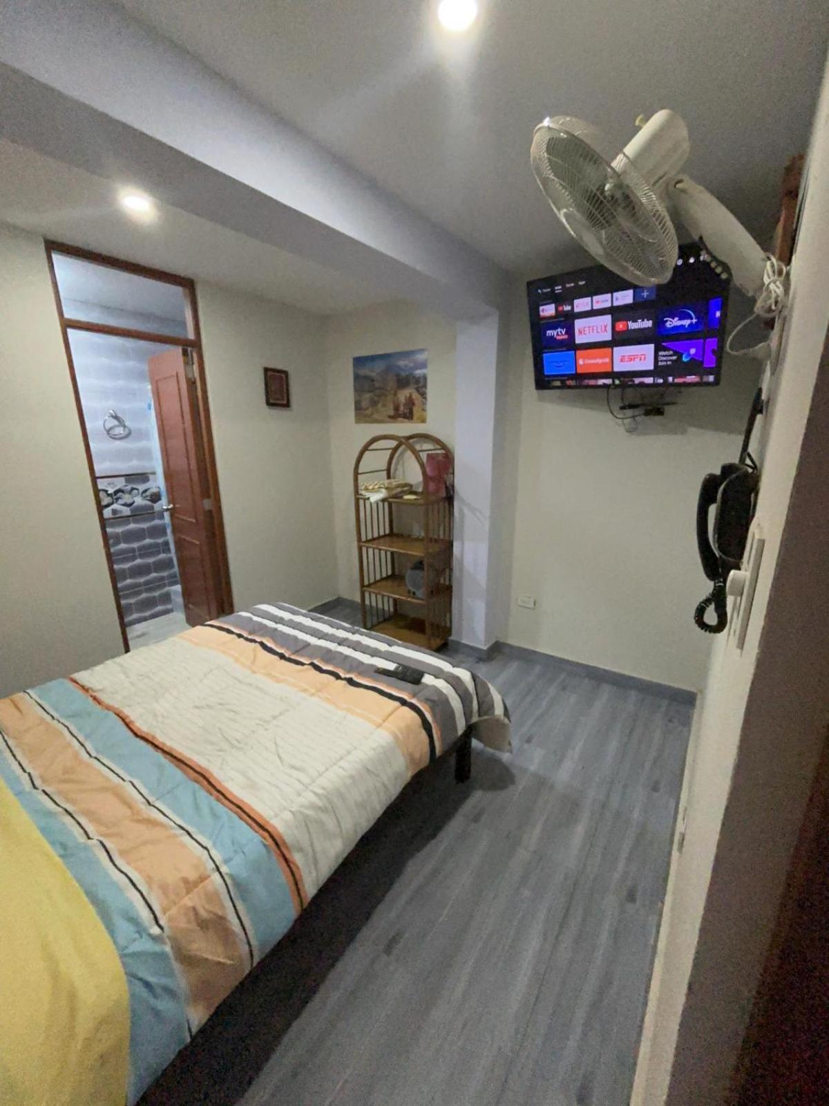 Transfer Vip Hostel Lima Exterior photo